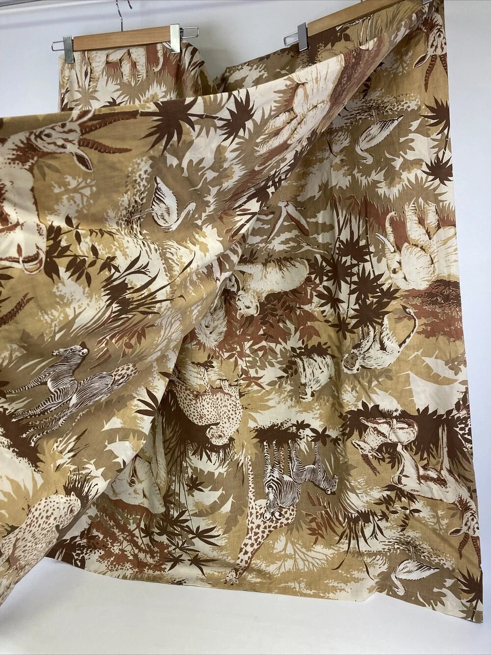 VTG Full Double Flat Bed Sheet Lion Zebra Monkey Jungle Safari Lady Pepperell